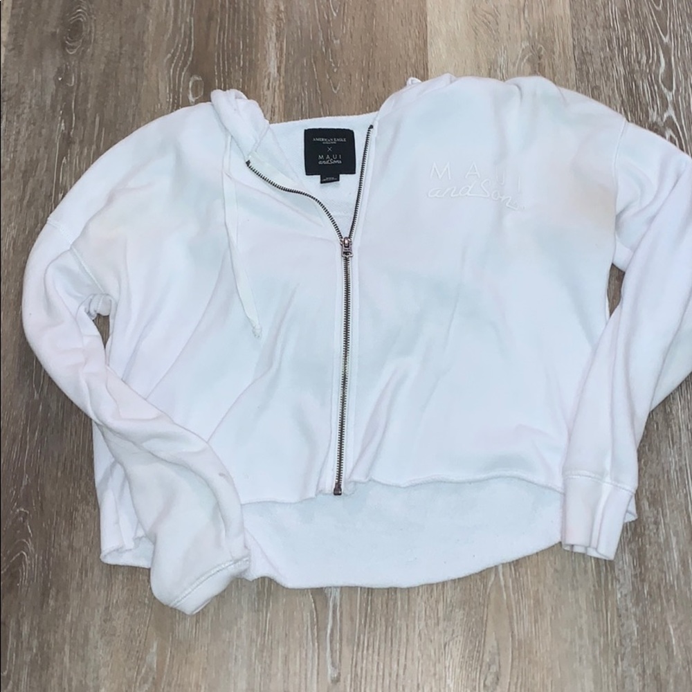 white cropped american eagle zip up sweatshirt
